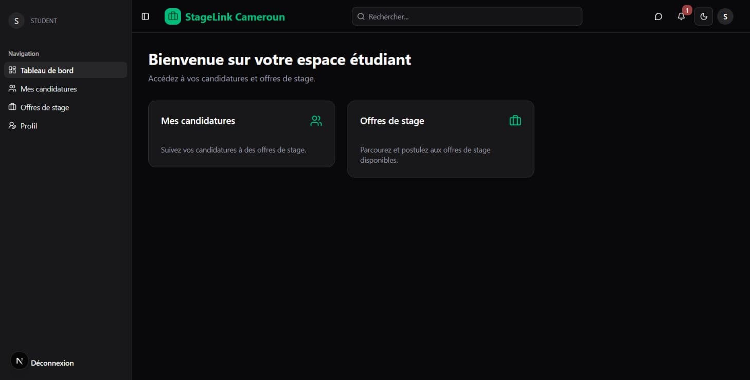 Tableau de bord étudiant StageLink donnant accès aux candidatures et aux offres de stage